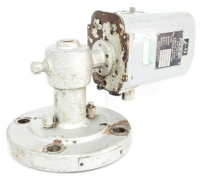 FOXBORO 13FEA PNEUMATIC LIQUID LEVEL TRANSMITTER 0-30IN. H2O, 150PSI MWP, 316SS