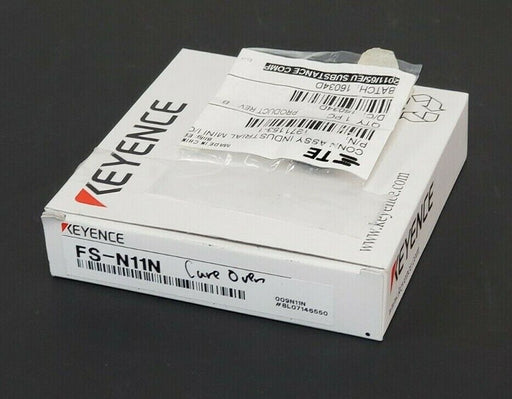 NIB KEYENCE FS-N11N FIBER OPTIC SENSOR DIGITAL FSN11N