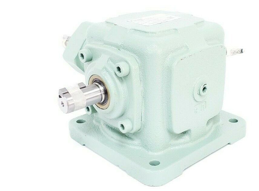NEW TSUBAKI ED4M-1-LR-O-Y MITER RIGHT ANGLE GEAR REDUCER 1:1 RATIO ED4M-1-LR-0-Y