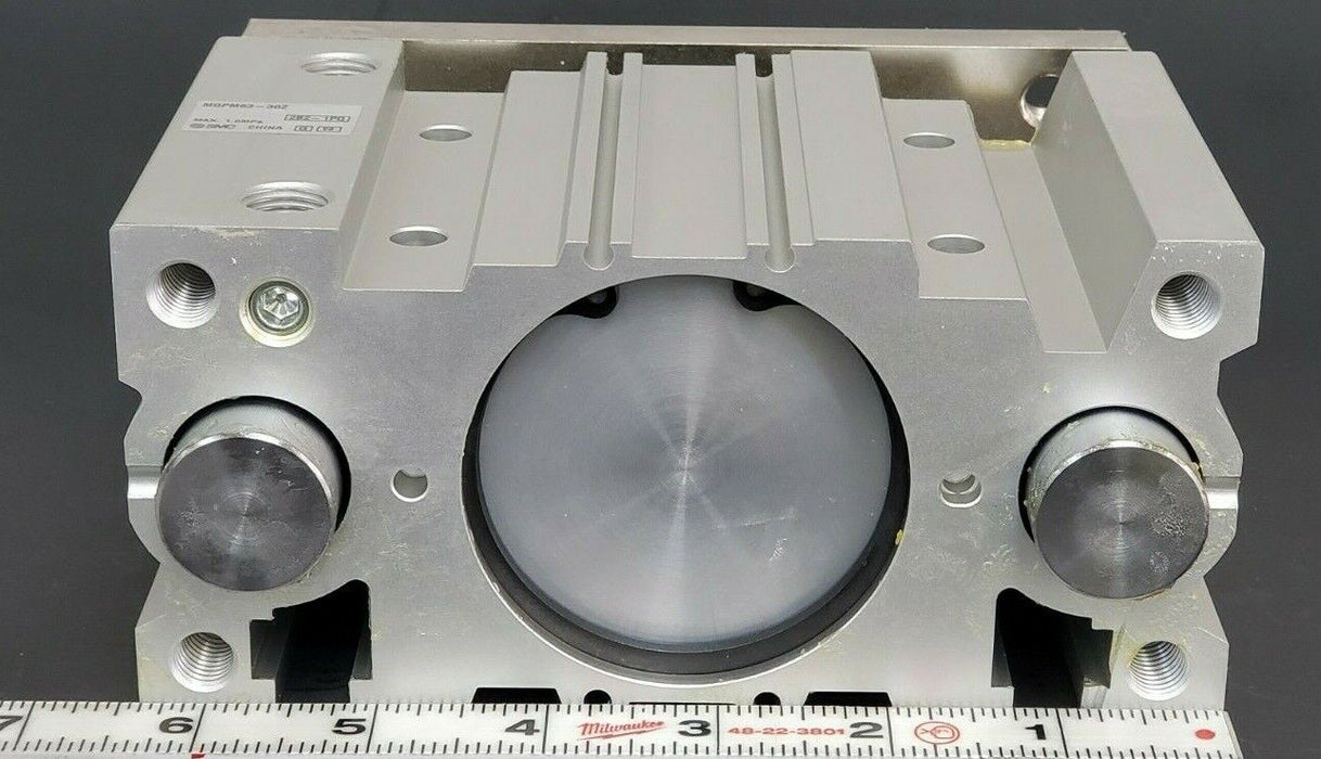 NEW SMC MGPM63-30Z ACTUATOR CYLINDER MGPM6330Z