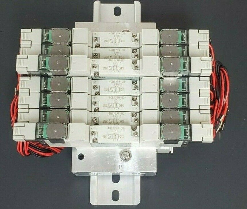 NIB CKD M4GB120R-C6-E2HZ1D-7-3 DISCRETE VALVE MANIFOLD ASSEMBLY M4GB120RC6E2HZ1D