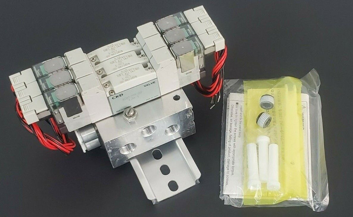 NIB CKD M4GB120R-C6-E2HD-3-3 VALVE MANIFOLD ASSEMBLY DC24V, M4GB120RC6E2HD33