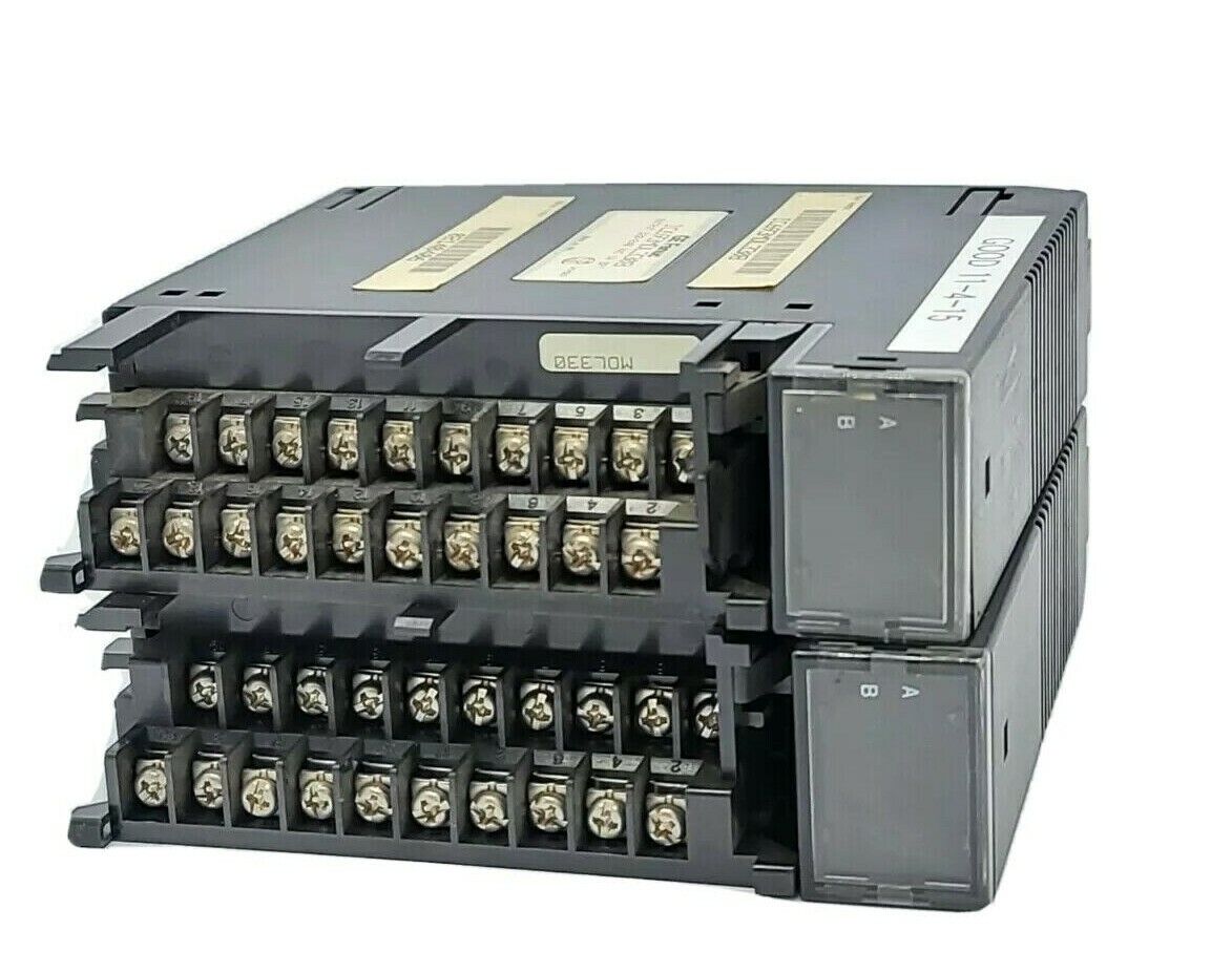 LOT OF 2 GE FANUC IC693MDL330B OUTPUT MODULES 120/240V, 1A 8PT