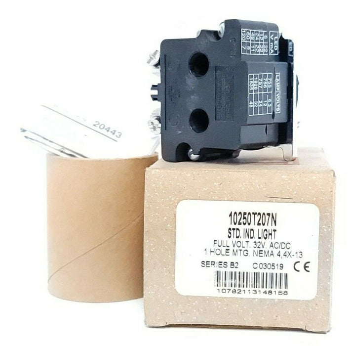 NIB EATON CUTLER-HAMMER 10250T207N STD. IND. LIGHT FULL VOLT 32V AC/DC