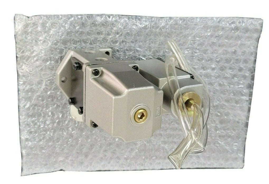 NEW SMC VS3135-024WT SOLENOID VALVE VS3135024WT