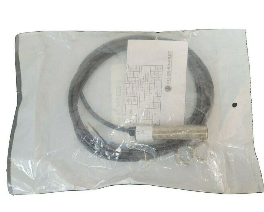 NEW ALLEN BRADLEY 871C-P5A18 PROXIMITY SWITCH SER. A REV. B SENS. DIST: 5mm