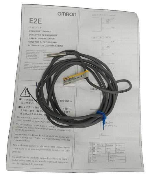 NIB OMRON E2E-CR8C2 PROXIMITY SENSOR E2ECR8C2 12 TO 24VDC, 2M