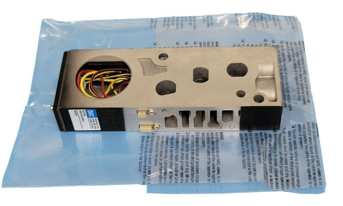 NIB MAC 92B-000-BKA SOLENOID VALVE BASE 1/4IN NPT PORTS 92B000BKA