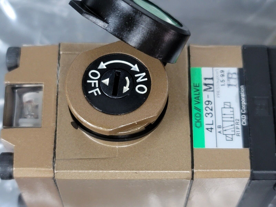 NEW CKD 4L329-M1 VALVE 4L329M1 PRESSURE 1.5-9.9