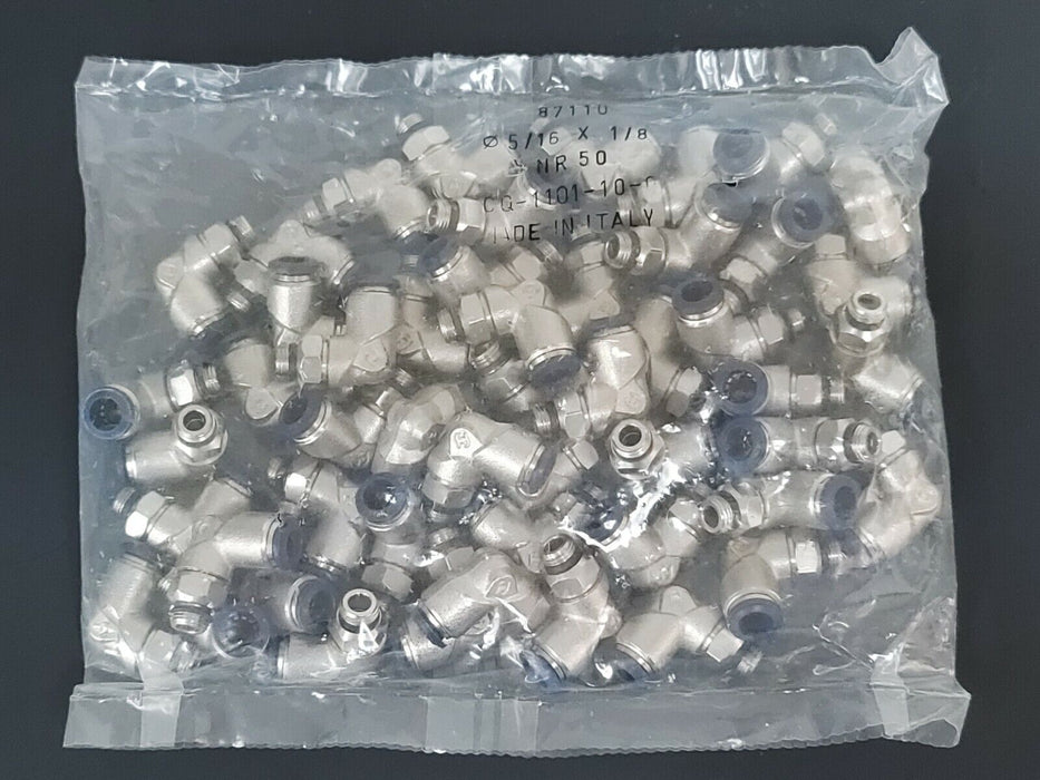 BOX OF 600 NEW ALPHA TECHNOLOGIES 87110 90DEG. ELBOWS 05/16 X 1/8