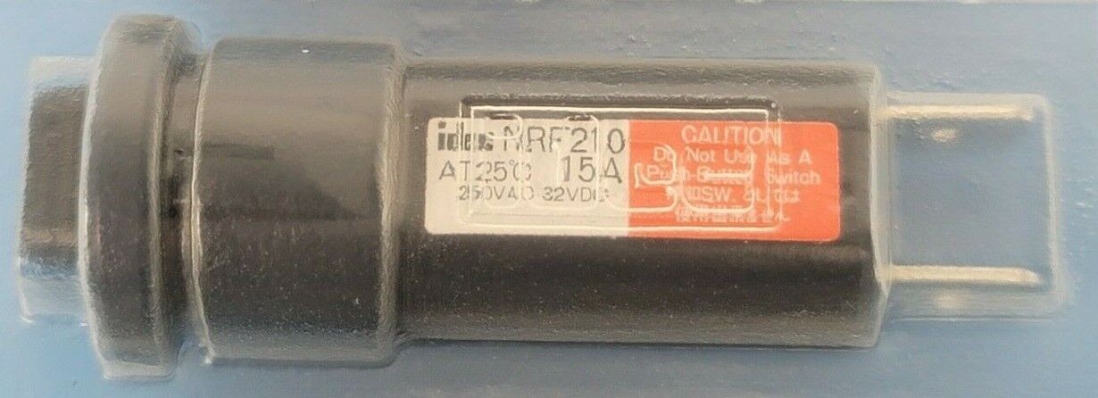 LOT OF 4 NEW IDEC NRF210 CIRCUIT PROTECTORS NRF210-15A