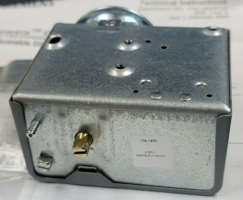 NIB SIEMENS 134-1450 PRESSURE ELECTRIC CONTROL 1341450 RANGE 3/30 PSIG 1/8'' NPT
