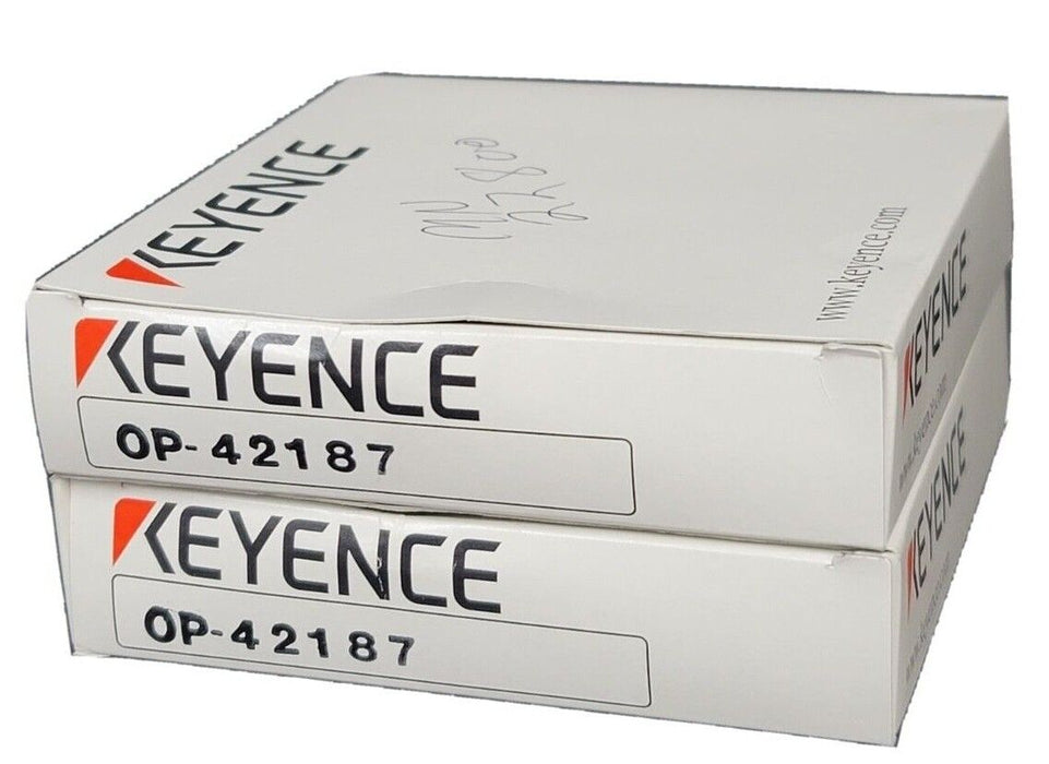 LOT OF 2 NIB KEYENCE OP-42187 CORD SET QUICK DISCONNECT 4 PIN CONNECTOR 2M