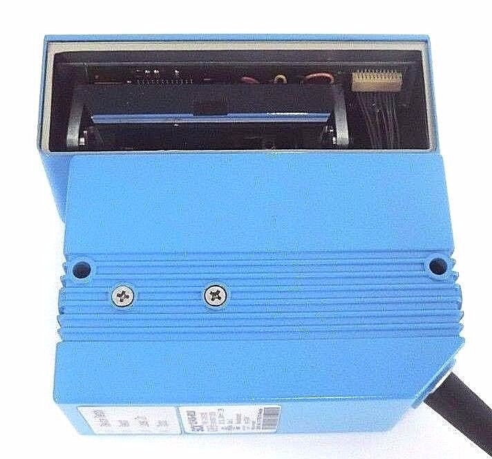 NEW SICK CLV450-6010 OSCILLATING MIRROR BAR CODE SCANNER V4.40, 1019218