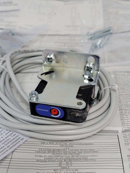 NEW DATALOGIC 93ACC1895 KIT, S60 PNO PHOTOCELL, R3 REFL/BRKT/HDWR