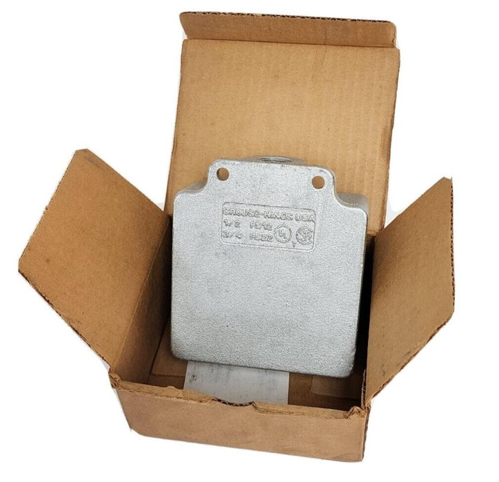LOT OF 2 NIB CROUSE HINDS FS12 TWO GANG BOXES SIZE: 1/2''