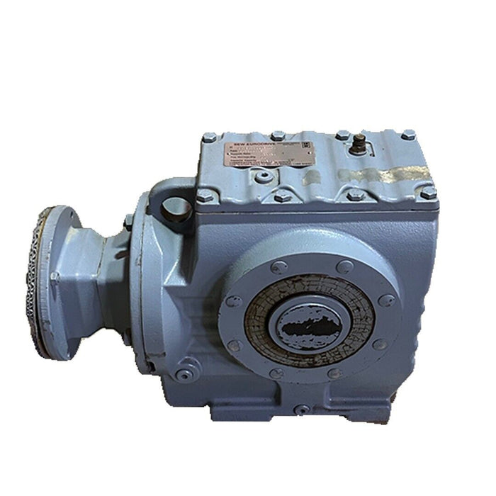 NEW SEW-EURODRIVE SA77AM145 SPEED GEAR REDUCER 123.20:1 RATIO M1