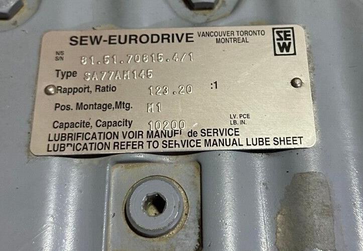 NEW SEW-EURODRIVE SA77AM145 SPEED GEAR REDUCER 123.20:1 RATIO M1