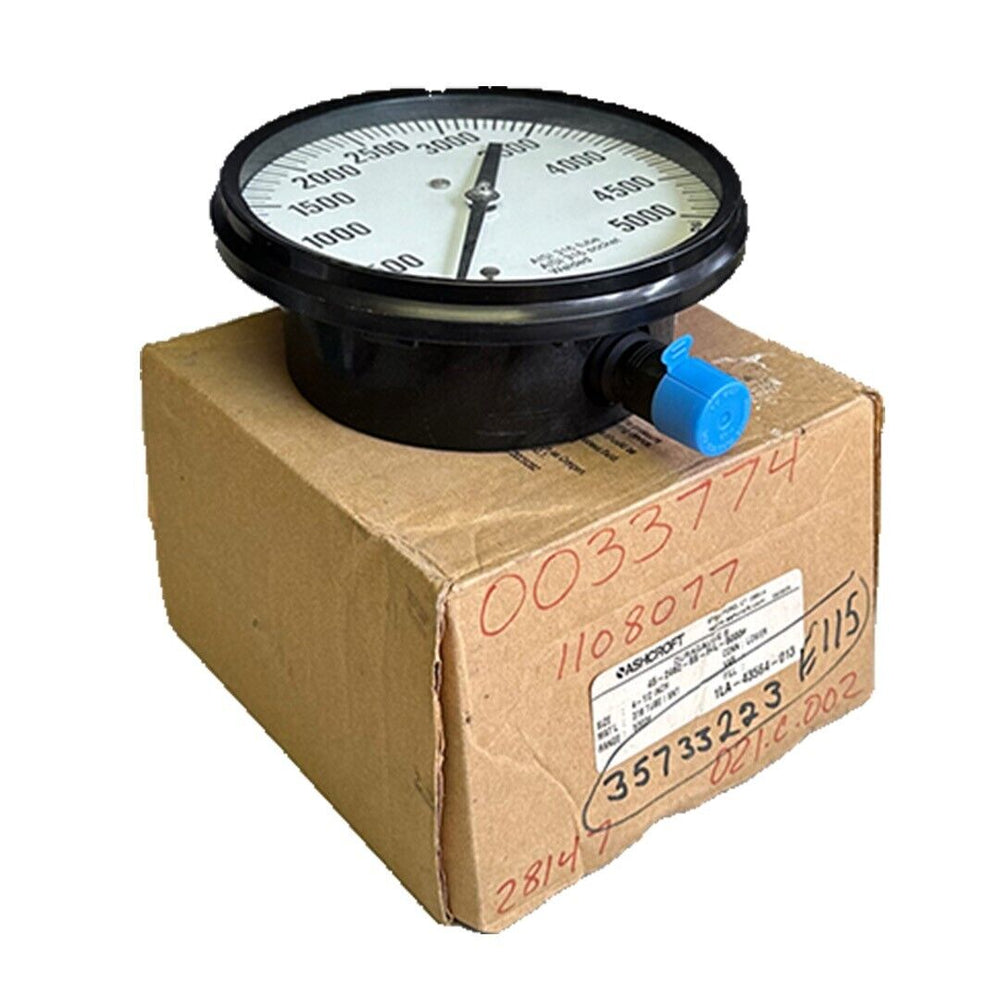 NIB ASHCROFT 45-2462SS-04L-5000# DURAGAUGE SIZE: 4-1/2'' RANGE: 5000#