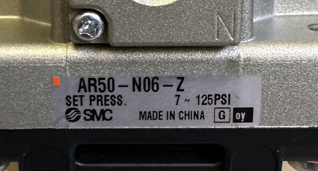NEW SMC AR50-N06BG-Z / AR50N06BGZ AR MASS PRO REGULATOR W/ GAUGE AR50-N06-Z