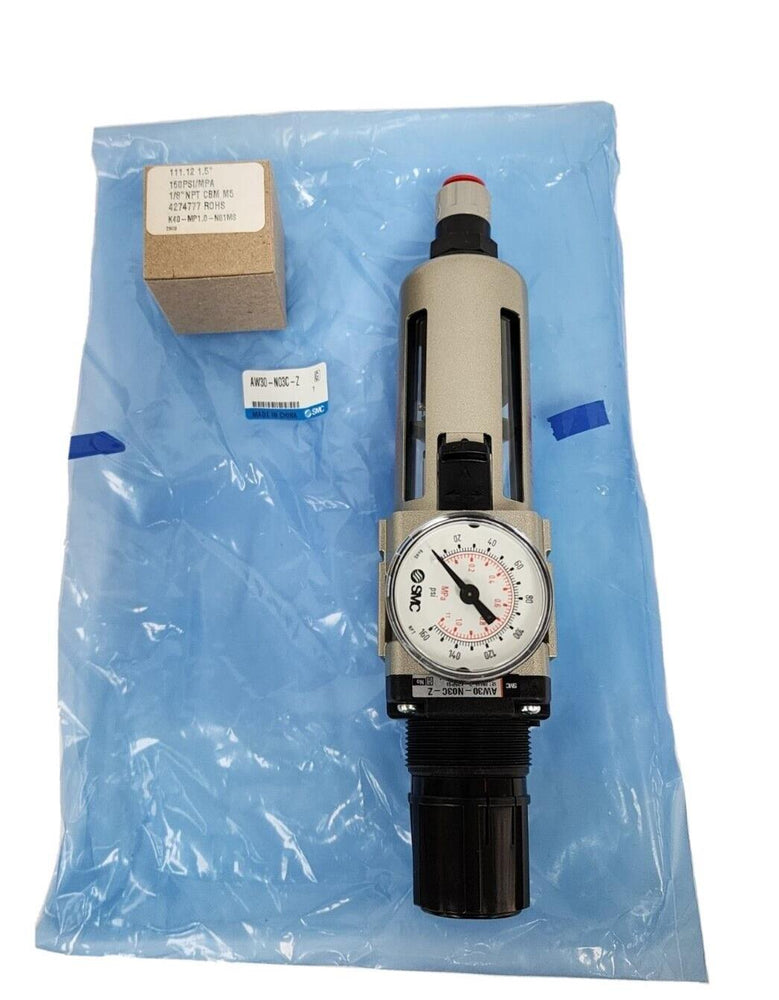 NEW SMC AW30-N03C-Z PNEUMATIC FILTER, REGULATOR COMBO W/ GAUGE 3/8INCH