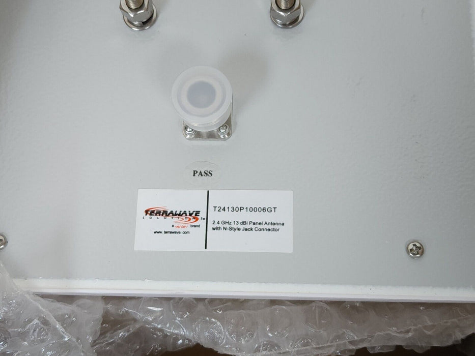 NIB PROSOFT A2413NJ-DP PANEL/ PATCH ANTENNAS DIRECTIONAL 2.45 GHZ