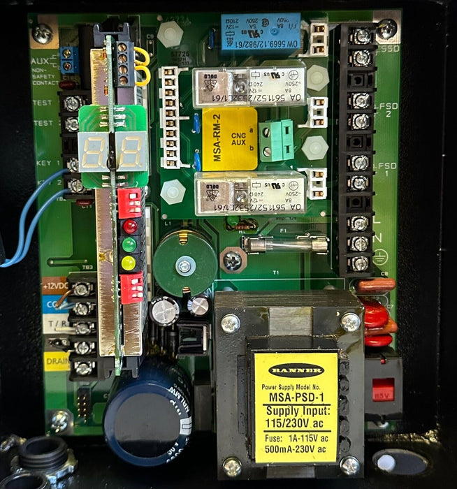 BANNER USCD-1T3 / USCD1T3 MICRO-SCREEN CONTROL BOX MSA-RM-2 MSA-PSD-1 50/60Hz