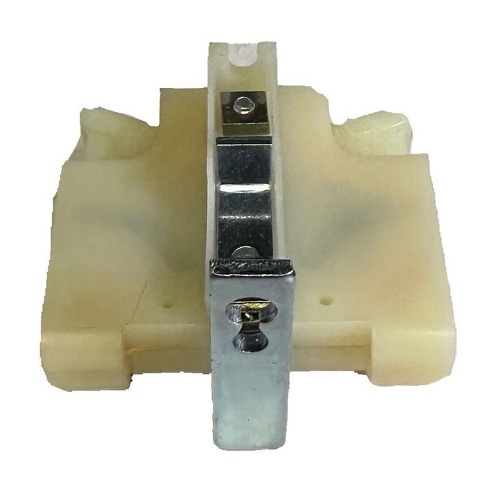 NEW CUTLER-HAMMER M33-2B / M332B MECHANICAL INTERLOCK A200 180C113G03