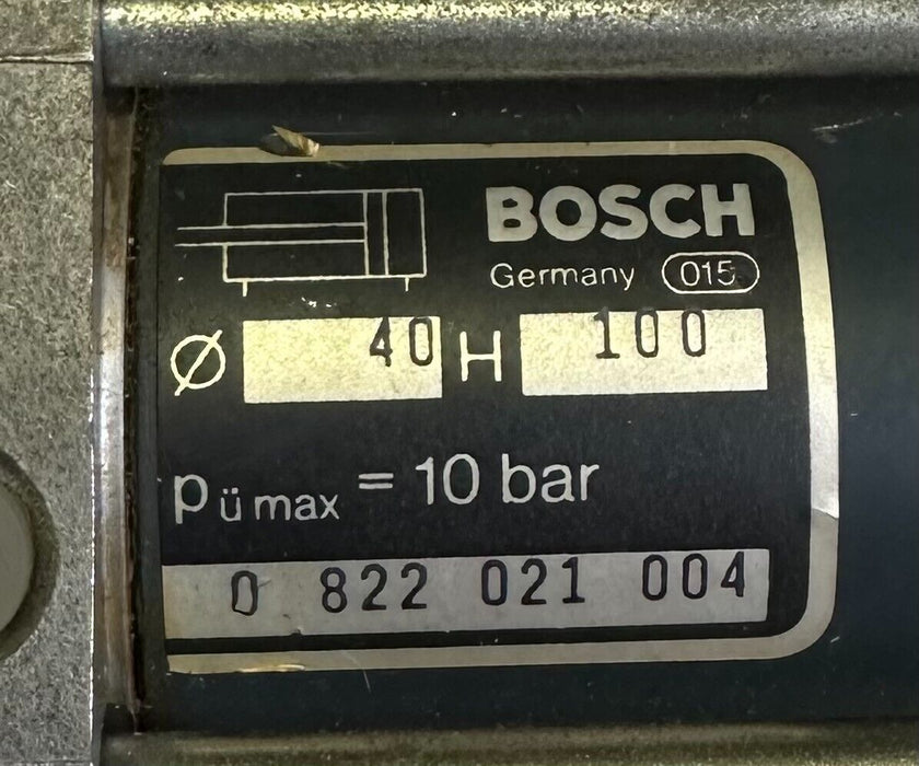 NEW BOSCH 0 822 021 004 / 0822021004 PNEUMATIC CYLINDER 0:40 H:100 10BAR