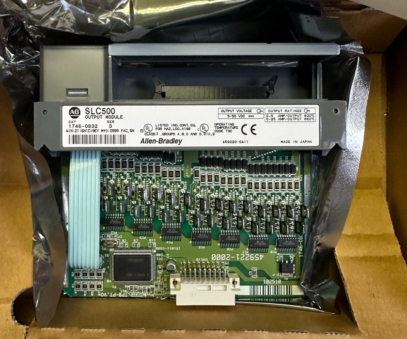 NEW ALLEN BRADLEY 1746-OB32 /D SLC 500 32-PT DIGITAL OUTPUT MODULE 1746OB32