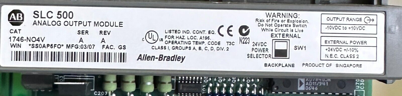 ALLEN BRADLEY 1746-NO4V /A SLC 500 4-PT ANALOG OUTPUT MODULE 1746-N04V 1746NO4V