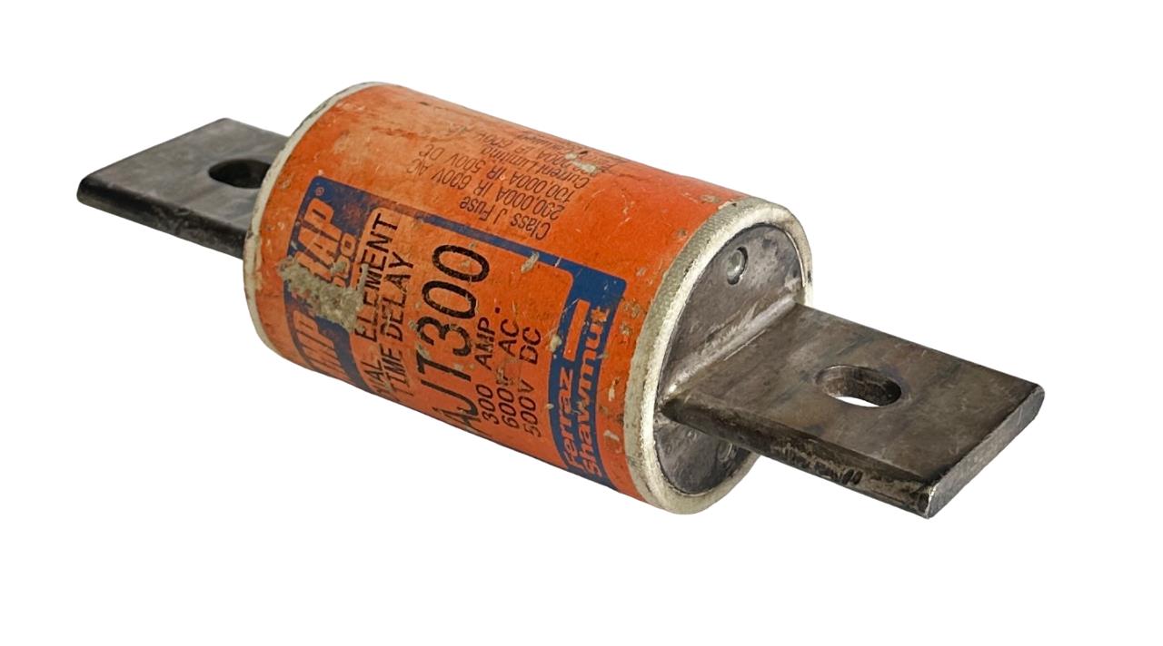 FERRAZ SHAWMUT AJT300 DUAL-ELEMENT TIME DELAY AMP-TRAP 2000 FUSE 300A 600VAC