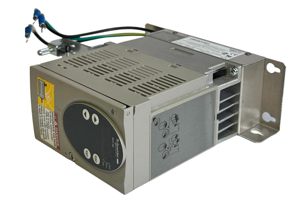 SCHNEIDER ELECTRIC SD328AU25S2 STEPPER MOTOR DRIVE SD3 28 115/230VAC W/ FILTER