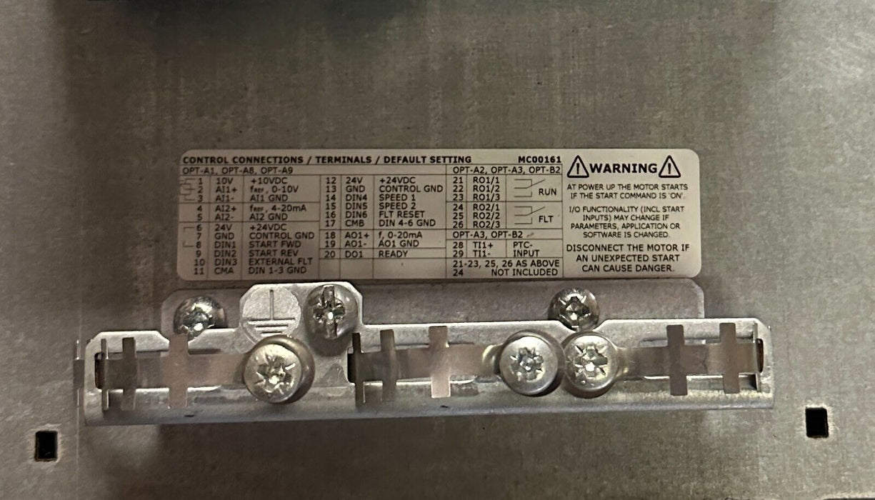 HONEYWELL NXS0500A1009 NSX SERIES VARIABLE FREQUENCY DRIVE 50HP 380-500V 3-PHASE