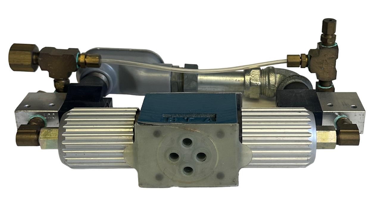 NEW HYDRALIGN H-74793 / H74793 MODEL SP700 HYDRAULIC VALVE ASSEMBLY