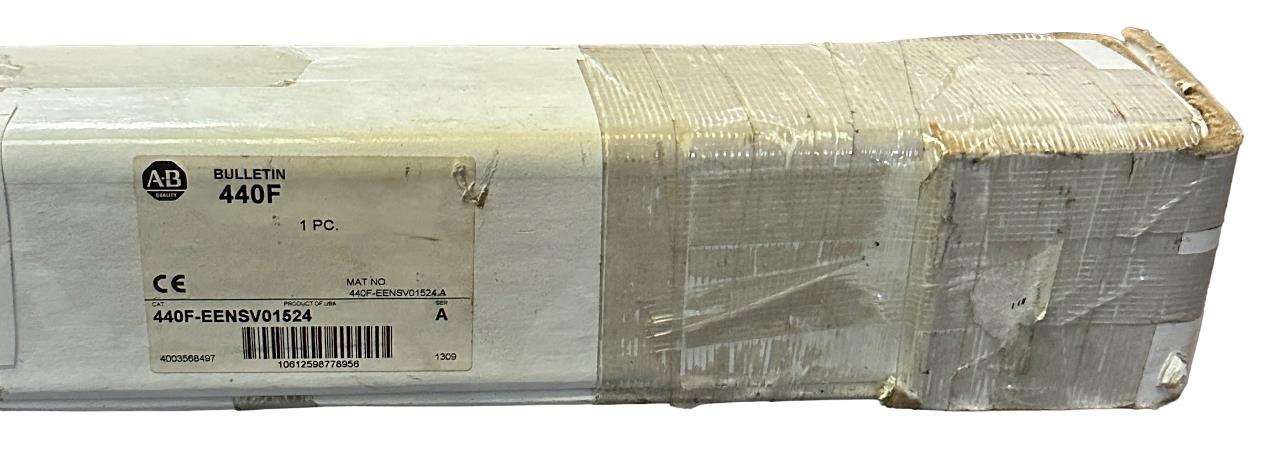 NEW ALLEN BRADLEY 440F-EENSV01524 /A Guardmaster SAFETY LIGHT CURTAIN 5M CABLE