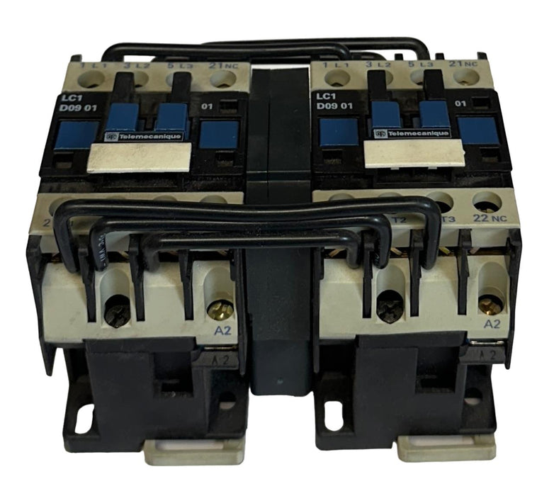 TELEMECANIQUE LC2-D0901B7 / LC2D0901B7 REVERSING CONTACTOR 24V 4kW/5HP NSMP