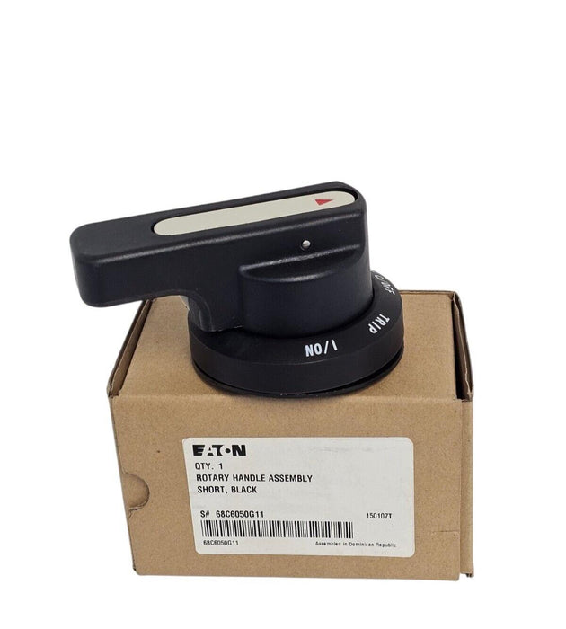 NIB EATON 68C6050G11 ROTARY HANDLE ASSEMBLY SHORT, BLACK