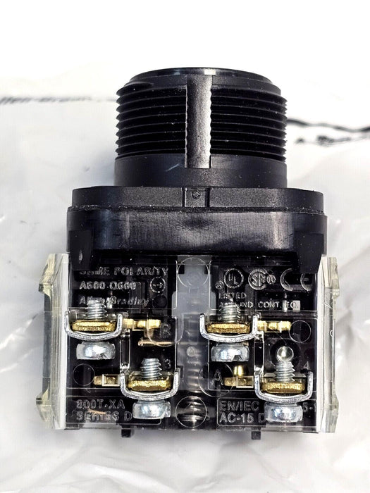 NIB ALLEN BRADLEY 800H-AR2A BOOTLESS FLUSH HEAD PUSH BUTTON SER. F