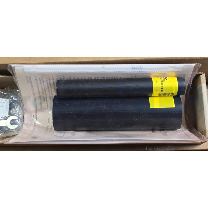 BANNER ENGINEERING SLSP30-900Q88 72392 EZ-SCREEN LIGHT CURTAIN PAIR W/ASSC. NSMP