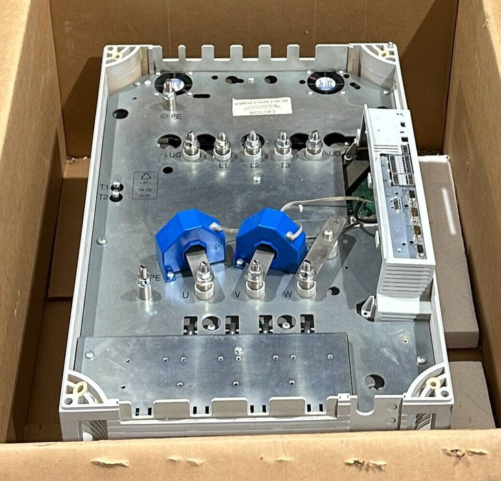 LENZE EVS9331-ESV004 / 13278258 SERVO DRIVE 55kW 33.9331SE.8B.81.V004 3PH USNP