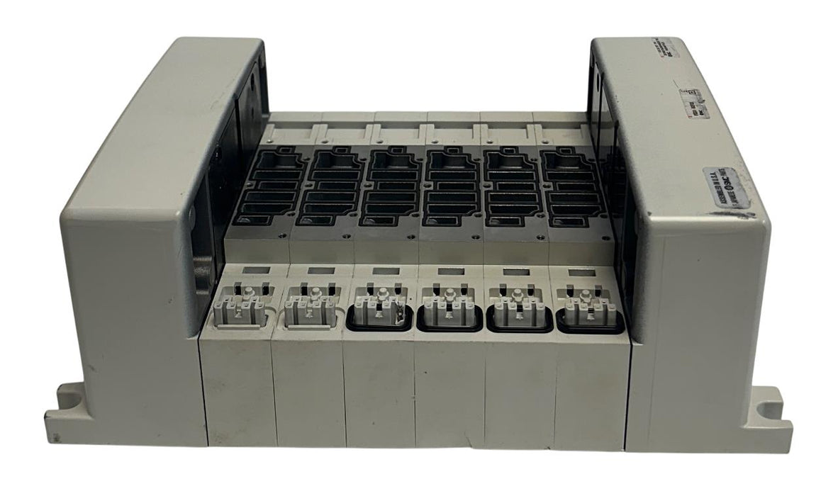 SMC VVSQC41-0603FSD0 / VVSQC410603FSD0 PNEUMATIC VALVE MANIFOLD BASE 6-SLOT NSNP