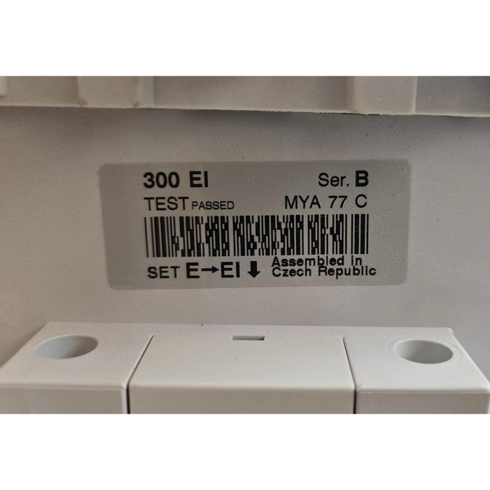 ALLEN BRADLEY 100-D300ED11 /B IEC 300A MCS D CONTACTOR 100-D300 110-130V COIL