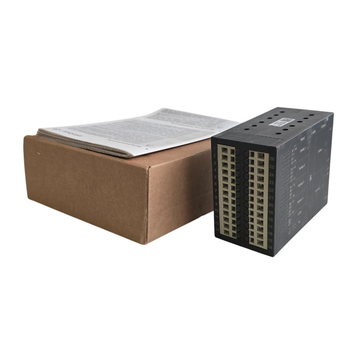 ELOBAU 4621273E SAFETY CONTROL RELAY 24V AC/DC HOLAC 82.0451.7 / 105042998 NSMP