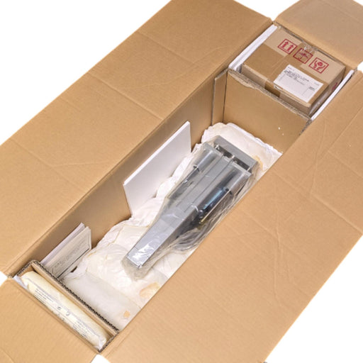 IAI RCS2-RGD5C-I-100-8-100-T2-M-A2-B ROBO CYLINDER W/SCON-CA-100I-CC-0-2 NSMP