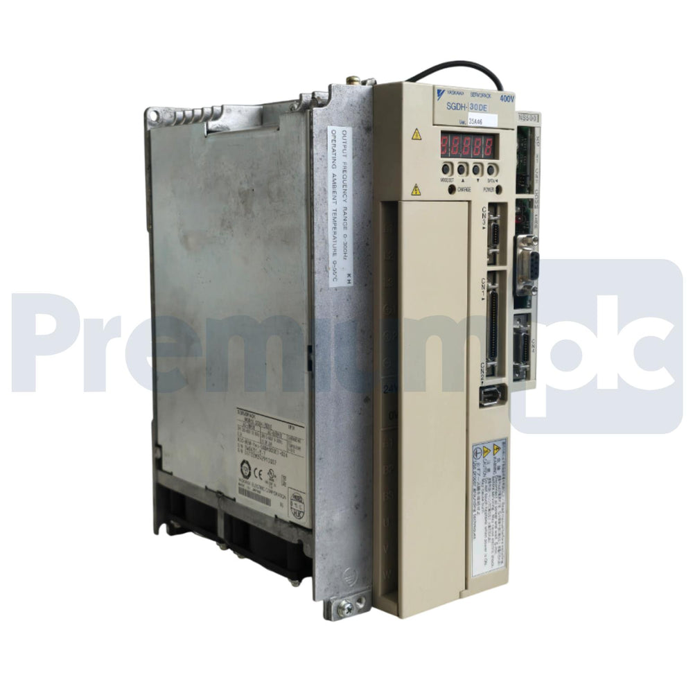 YASKAWA SGDH-30DE / SGDH30DE SIGMA II SERVOPACK AMPLIFIER 400V 3kW w/JUSP-NS500