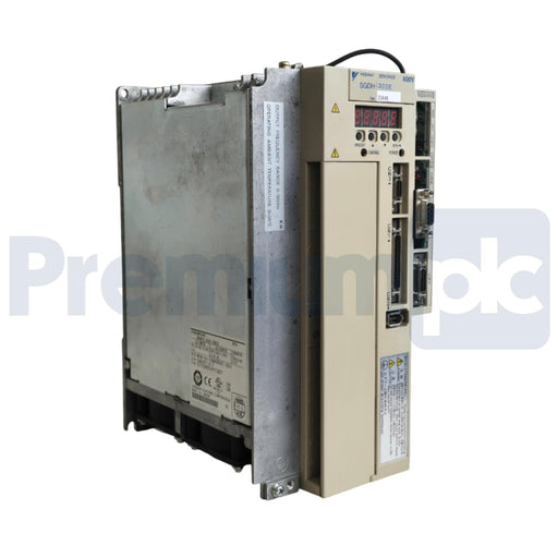 YASKAWA SGDH-30DE / SGDH30DE SIGMA II SERVOPACK AMPLIFIER 400V 3kW w/JUSP-NS500