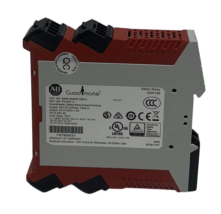 ALLEN BRADLEY 440R-EM4R2 /A Guardmaster SAFETY RELAY EXPANSION MODULE GSREM NSMP