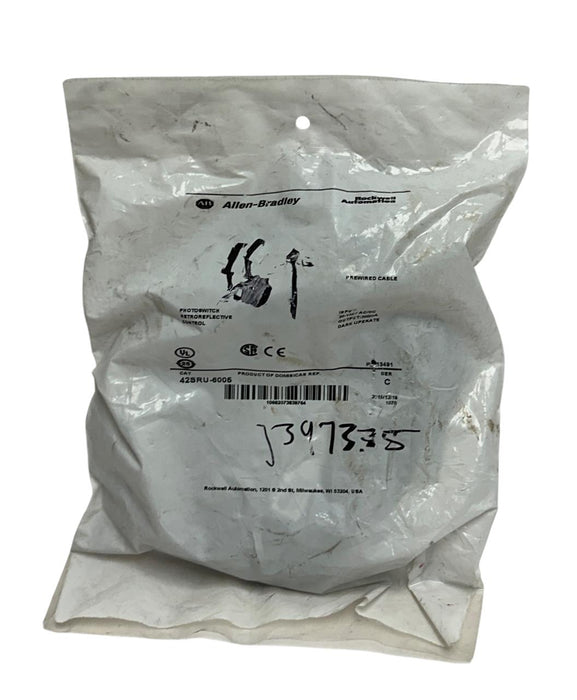 ALLEN BRADLEY 42SRU-6005 /C PHOTOSWITCH RETROREFLECTIVE SENSOR 20-132VAC/DC NSMP