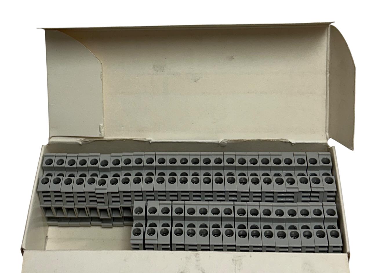 41 ALLEN BRADLEY 1492-WM4 /A BULLETIN 1492 TERMINAL BLOCKS 300VAC/DC 20A NSMP